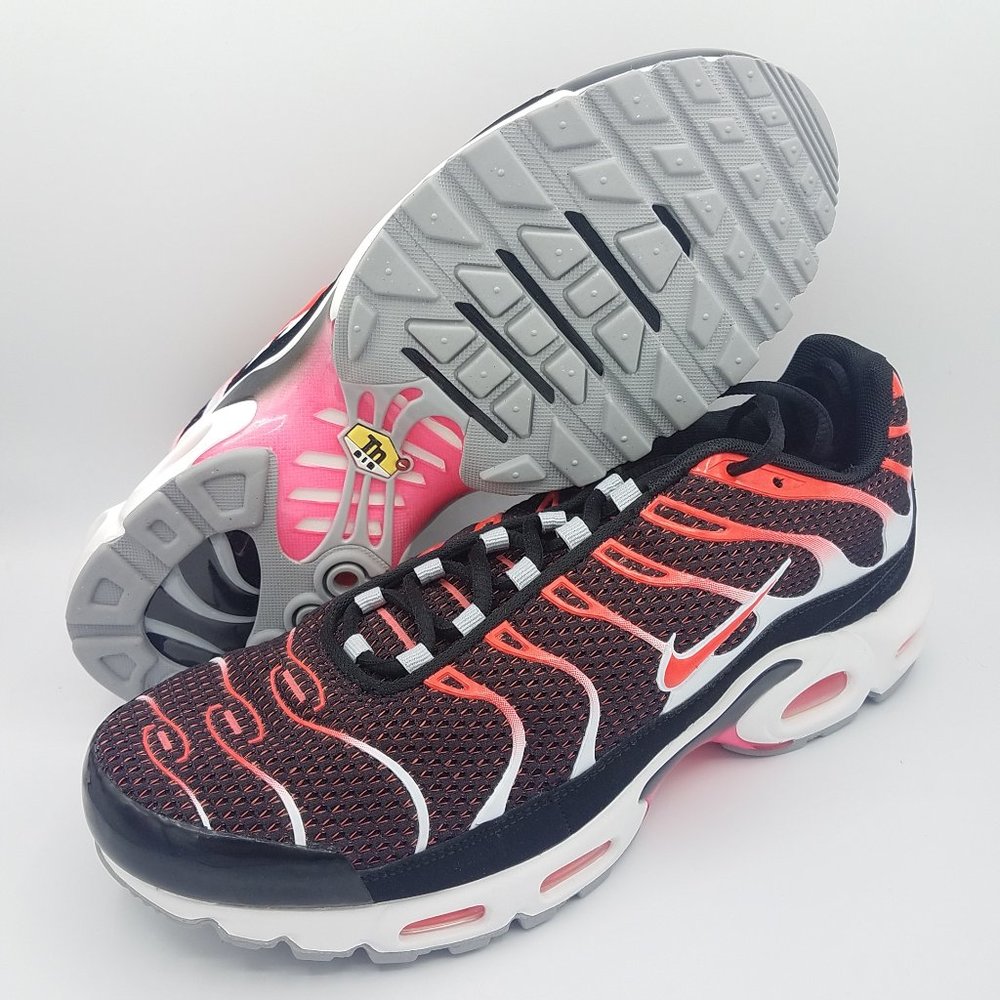 🆕 Nike Air Max Plus TN Black Red White Mesh 97 98